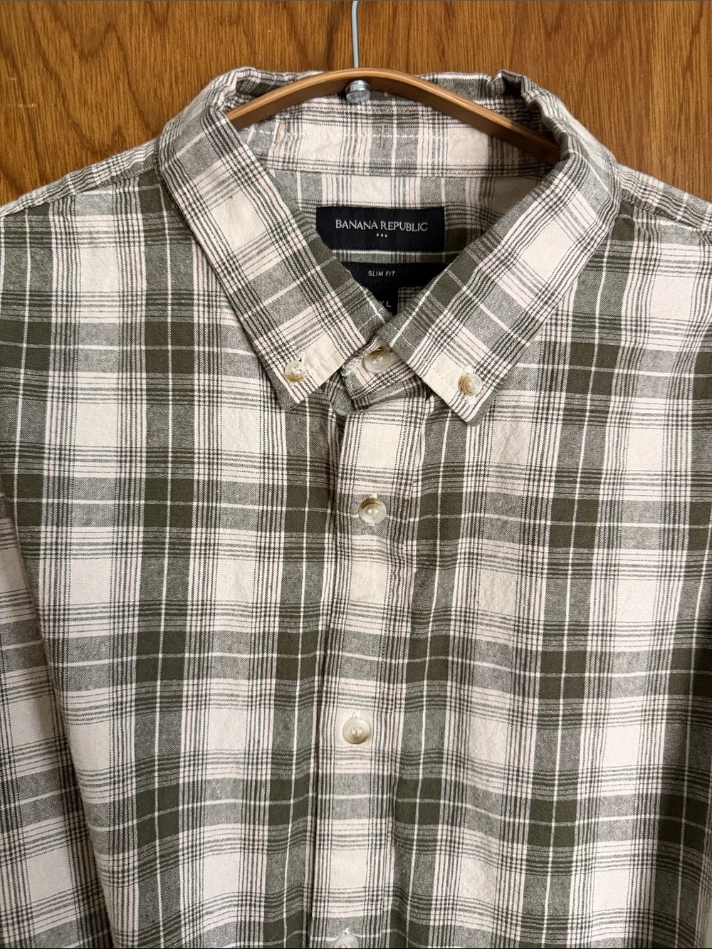 Banana Republic Men's Plaid Button-Down Shirt - Olive & White (Slim Fit)